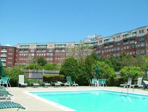 9 Park Ave 202, Hull MA 02045