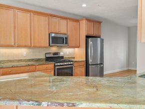 7 Tilton Ct, Walpole MA 02081