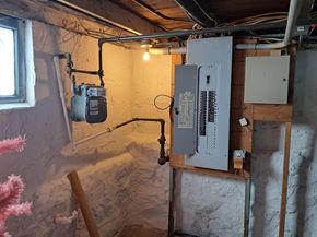 187 Hamilton St, Saugus MA 01906