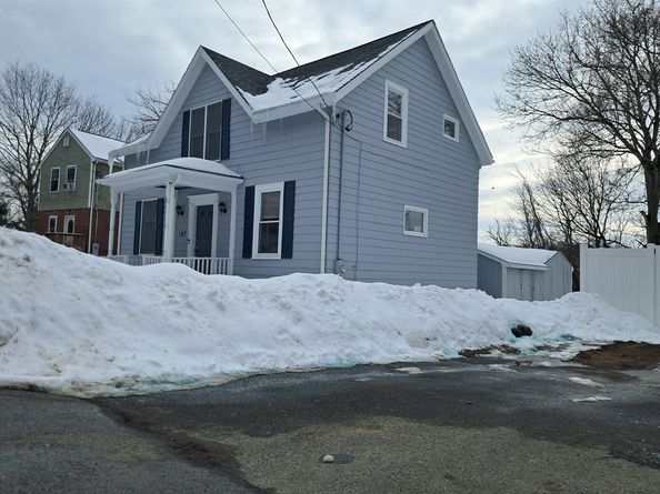 187 Hamilton St, Saugus MA 01906
