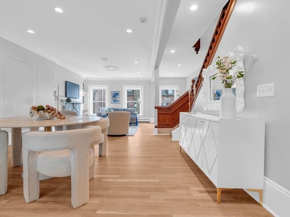 69 Rutland St 3, Boston MA 02118