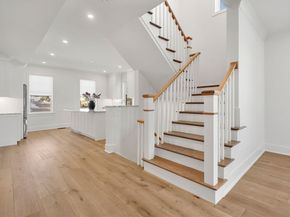 182 Merrimac St 1, Newburyport MA 01950