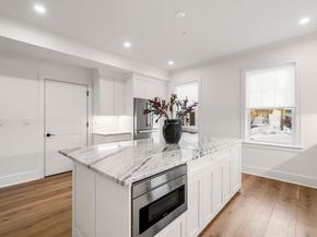 182 Merrimac St 1, Newburyport MA 01950