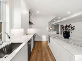 182 Merrimac St 1, Newburyport MA 01950