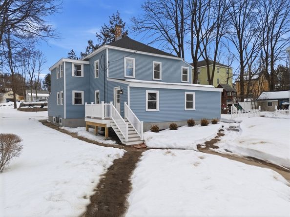 22 Douglas Ave 2, Maynard MA 01754