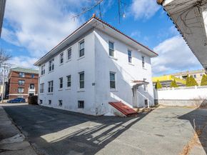 185 Lafayette St 3, Salem MA 01970