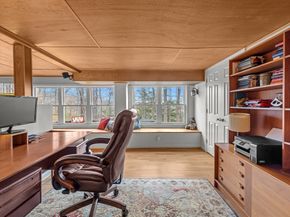 44 Old Colony Dr, Westborough MA 01581