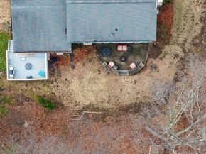 44 Old Colony Dr, Westborough MA 01581
