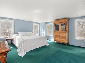 55 Colrain Rd, Topsfield MA 01983