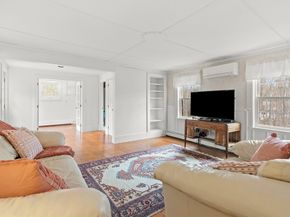55 Colrain Rd, Topsfield MA 01983