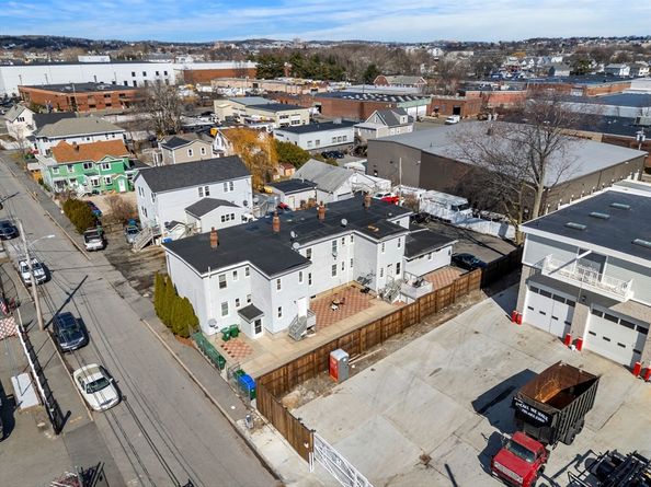 24 Linden St, Medford MA 02155