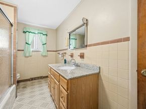 354-356 Water Street, Clinton MA 01510