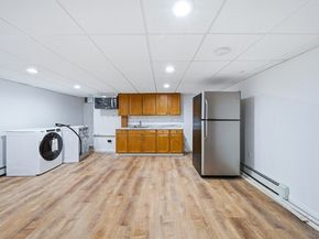 39 Hawthorne 39, Boston MA 02119