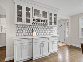 89 William, Worcester MA 01609