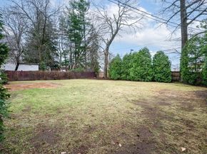 89 William, Worcester MA 01609