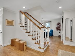 405 Parker St 405, Newton MA 02459