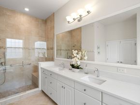 40 Ridgewood Dr 40, Stow MA 01775