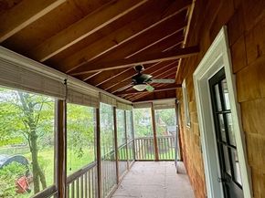 125 Oakdale Rd, Newton MA 02461