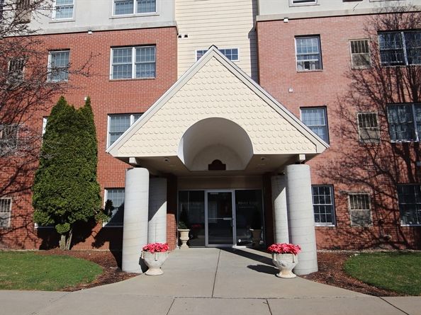 20 Heaths  Court 104, Lynn MA 01905