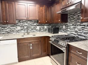50 Colonial Drive 8, Andover MA 01810
