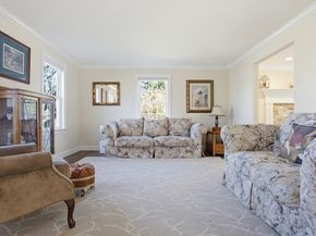 17 Stoneybrook Rd, Grafton MA 01536