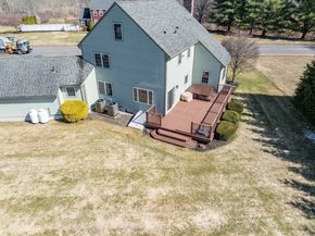 17 Stoneybrook Rd, Grafton MA 01536