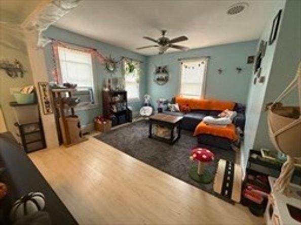 45 Maple St., Warren MA 01083