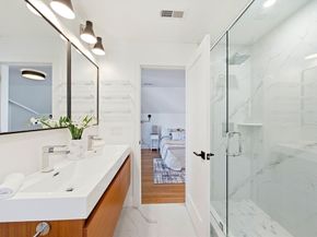 28 Cherry St 28, Medford MA 02155