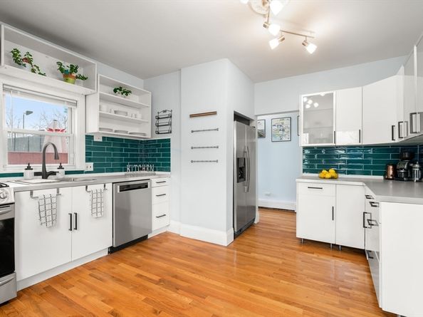 7 Meacham St, Somerville MA 02145