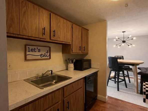 145 Pleasant St A403, Marlborough MA 01752