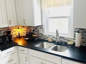 57 Stafford St F, Plymouth MA 02360