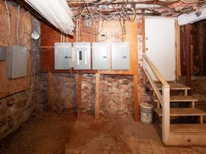 8 Fern, Worcester MA 01610