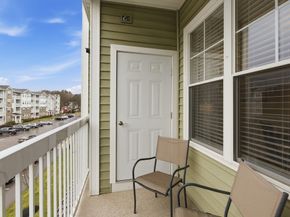 2301 Pennington Dr 2301, Walpole MA 02081