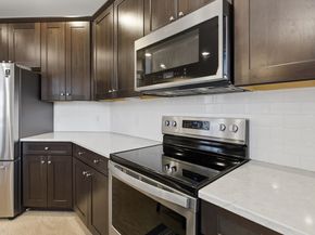 2301 Pennington Dr 2301, Walpole MA 02081
