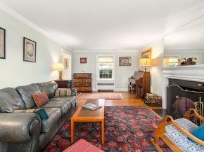 43 Palmer Rd, Newton MA 02468