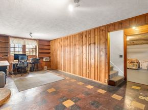 43 Palmer Rd, Newton MA 02468