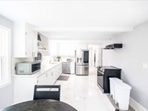 40 Neal St, Walpole MA 02081
