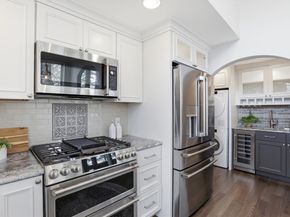 83 Church Street 15, Winchester MA 01890