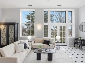 83 Church Street 15, Winchester MA 01890