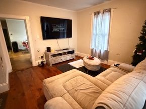 70 Vale St, Worcester MA 01604