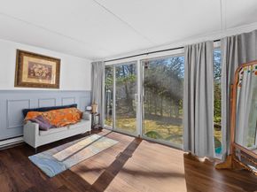 4 Crestwood Rd, Paxton MA 01612