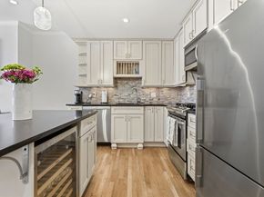234 Marlborough St 1, Boston MA 02116