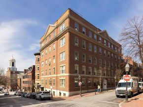 97 Mount Vernon St 43, Boston MA 02108