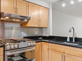 111 Brigham St 11B, Hudson MA 01749
