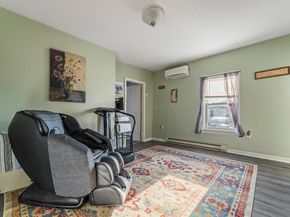 19 Chapel St, Warren MA 01092
