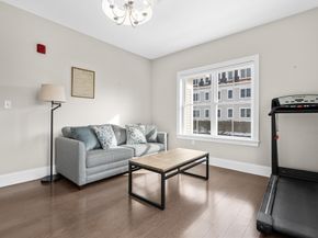 441 Essex St 202, Swampscott MA 01907