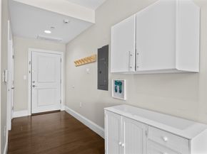 441 Essex St 202, Swampscott MA 01907