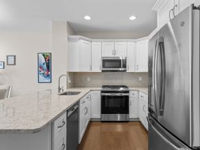 441 Essex St 202, Swampscott MA 01907