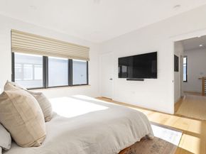 31 Hall St 2, Waltham MA 02453