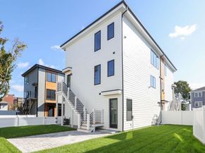 31 Hall St 2, Waltham MA 02453